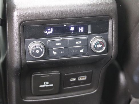 Used 2020 GMC Acadia Denali w/ Technology Package image 29