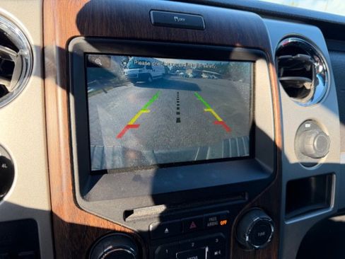 Used 2014 Ford F150 Lariat w/ Equipment Group 502A Luxury image 14