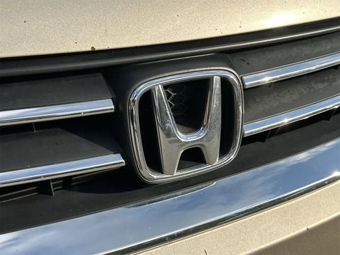Used 2015 Honda Accord EX-L image 10