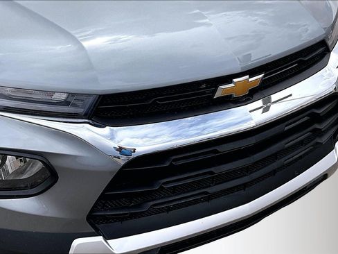 Used 2023 Chevrolet TrailBlazer LT FWD image 31