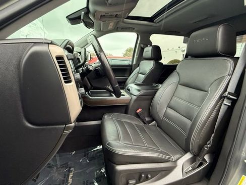 Used 2018 GMC Sierra 1500 Denali w/ Denali Ultimate Package image 12