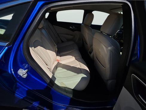 Used 2017 Chrysler 200 Limited Platinum FWD image 19