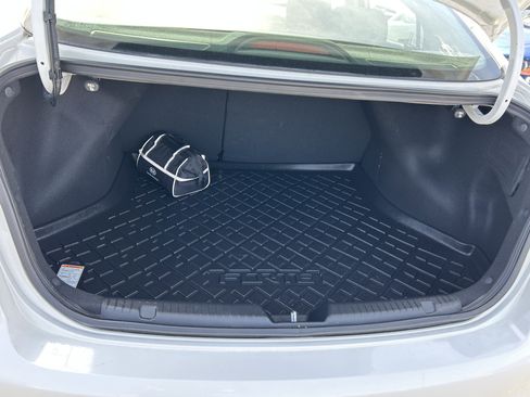 Used 2018 Kia Forte EX w/ EX Premium Plus Package image 16