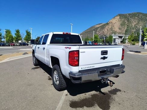Used 2016 Chevrolet Silverado 2500 W/T w/ WT Convenience Package AWD/4WD image 4