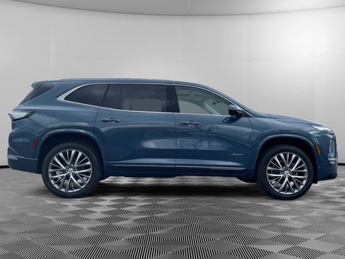 New 2026 Buick Enclave Avenir w/ Super Cruise Package image 7