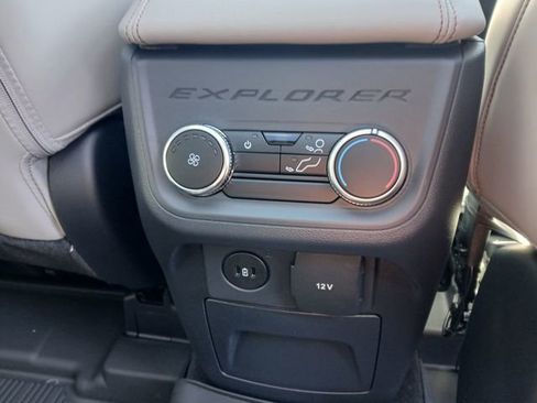 New 2026 Ford Explorer Active AWD/4WD image 27