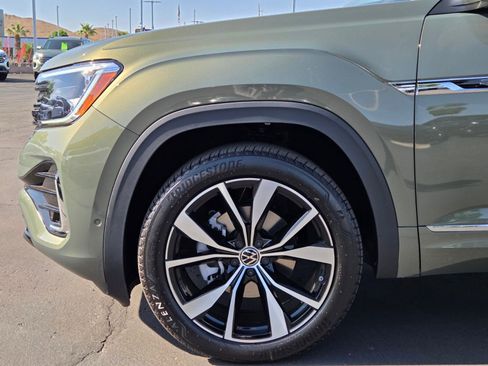 New 2026 Volkswagen Atlas SEL Premium R-Line AWD/4WD image 5