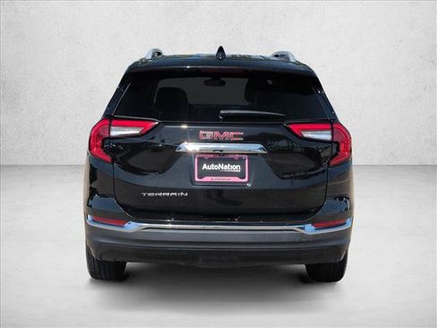 Used 2024 GMC Terrain SLT FWD image 6