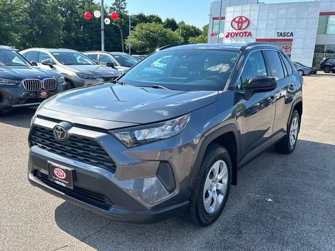 Used 2021 Toyota RAV4 LE w/ Carpet Mat Package (TMS) AWD/4WD image 3