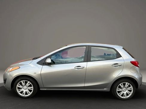 Used 2014 MAZDA MAZDA2 Sport image 7