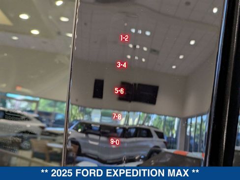 New 2025 Ford Expedition Max Platinum w/ Platinum Ultimate Package image 31