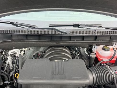 New 2026 Chevrolet Tahoe LS image 40