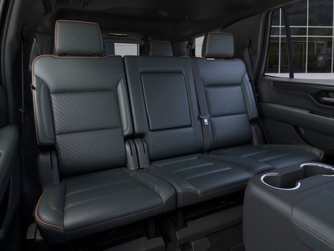New 2026 GMC Yukon AT4 image 18