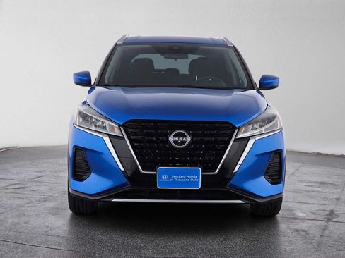 Used 2023 Nissan Kicks SV FWD image 8