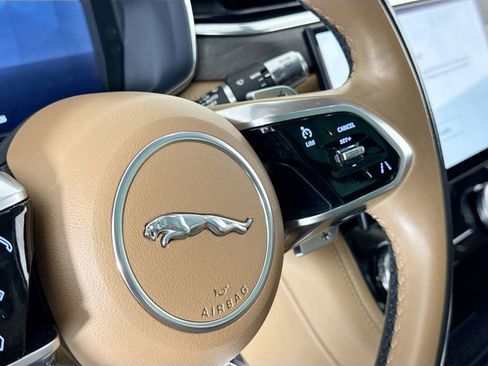 Used 2021 Jaguar F-PACE S image 19