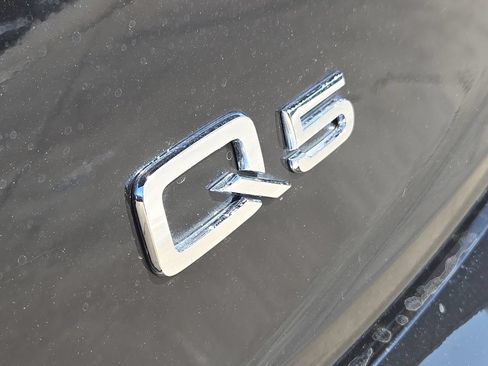 Certified 2023 Audi Q5 2.0T Premium Plus w/ Premium Plus Package AWD/4WD image 15