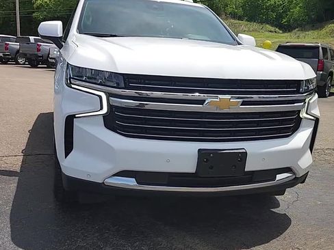 Used 2023 Chevrolet Tahoe LT RWD image 2