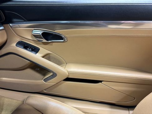 Used 2015 Porsche 911 Carrera image 23