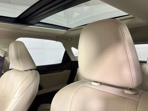 Used 2020 Lexus RX 450h AWD w/ Luxury Package image 15