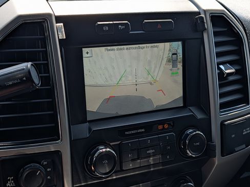 Used 2019 Ford F250 Lariat w/ Lariat Ultimate Package image 35