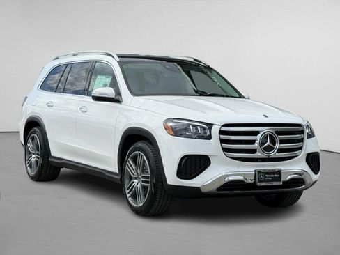Used 2025 Mercedes-Benz GLS 450 4MATIC image 1