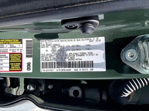 Used 2021 Toyota Tacoma SR AWD/4WD image 36