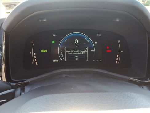 Certified 2025 Toyota Camry SE w/ Convenience Package FWD image 28