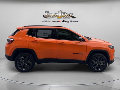 New 2026 Jeep Compass Latitude image 9