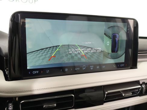 New 2026 Lincoln Aviator Premiere image 6