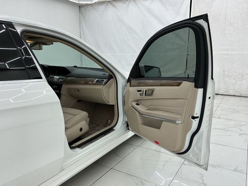 Used 2015 Mercedes-Benz E 350 4MATIC Sedan w/ Premium 1 Package image 17