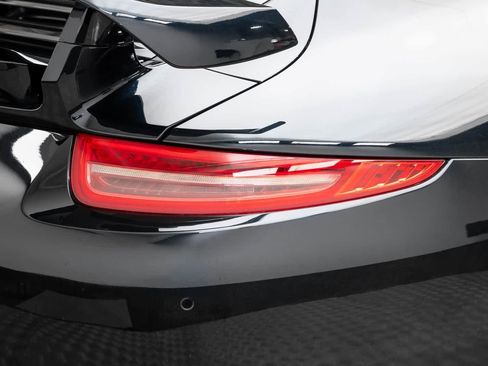 Used 2015 Porsche 911 Carrera 4S image 55