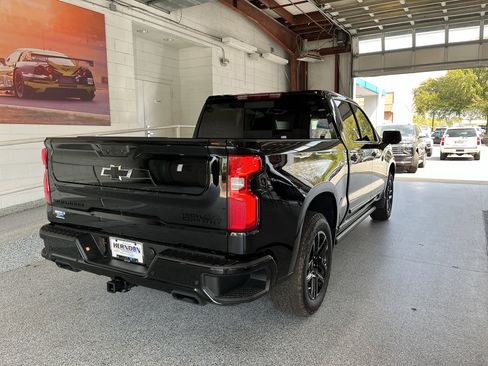 New 2026 Chevrolet Silverado 1500 High Country w/ Midnight Edition AWD/4WD image 10