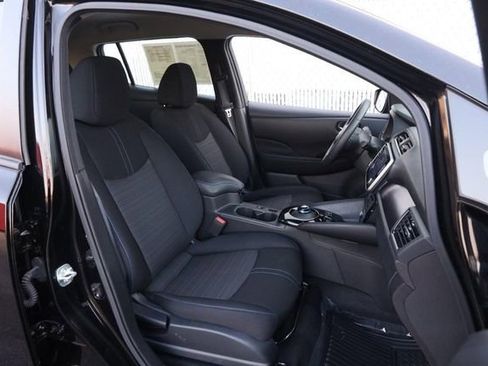 Certified 2024 Nissan Leaf SV Plus image 26