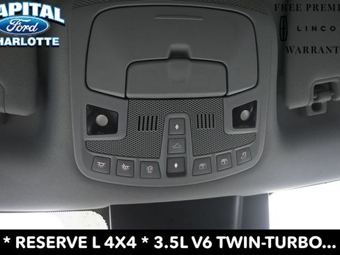 Used 2021 Lincoln Navigator L Reserve w/ Luxury Package AWD/4WD image 18