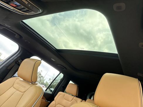 New 2025 Jeep Grand Cherokee L Summit image 18