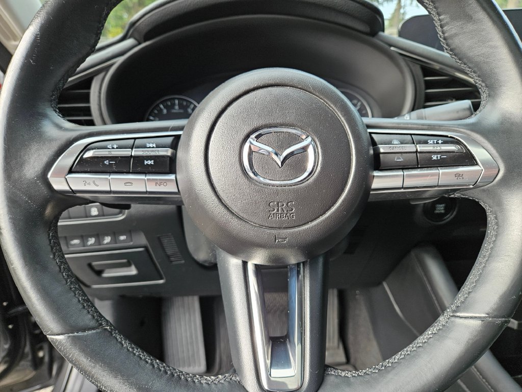 Used 2020 MAZDA MAZDA3 Sedan w/ Premium Package FWD image 22