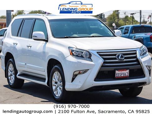 Used 2018 Lexus GX 460 Premium w/ Premium Package image 5