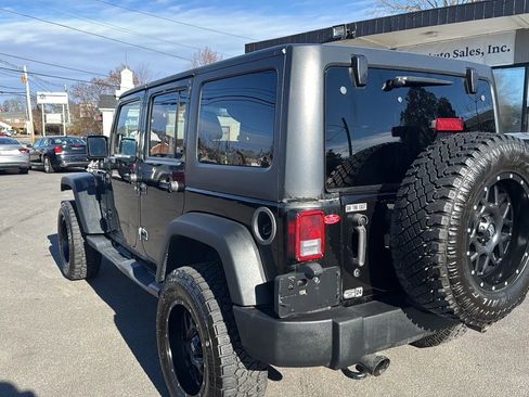 Used 2015 Jeep Wrangler Unlimited Sport w/ Quick Order Package 24S image 5