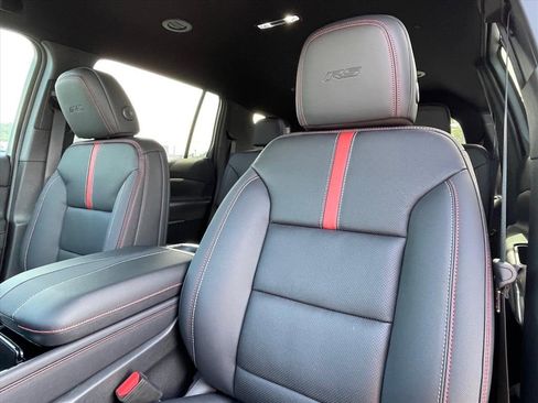 New 2026 Chevrolet Traverse RS image 20