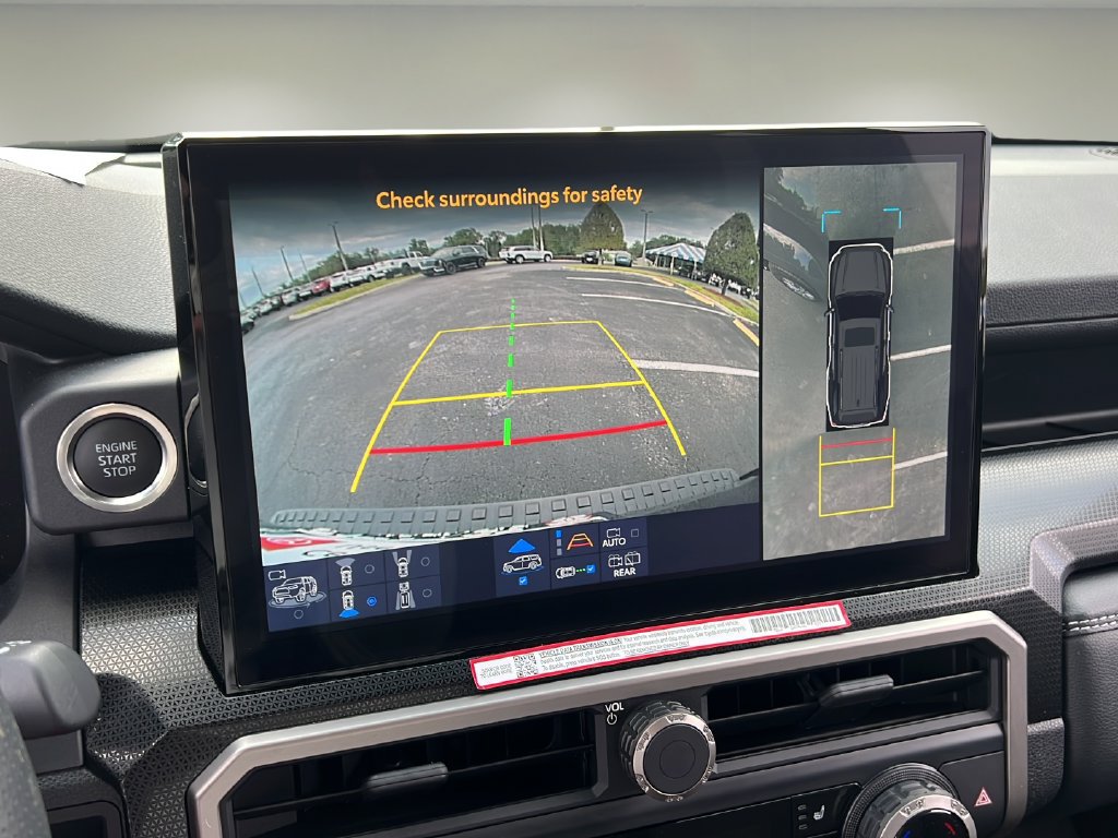Used 2025 Toyota 4Runner Limited RWD image 23