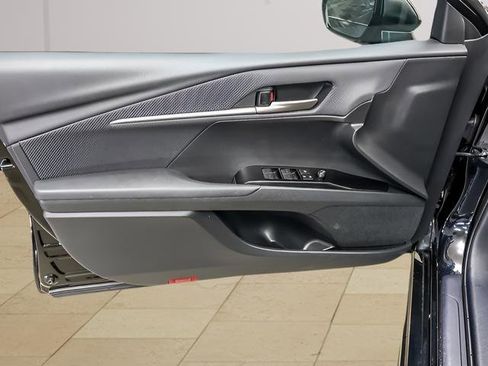 Certified 2025 Toyota Camry SE image 20