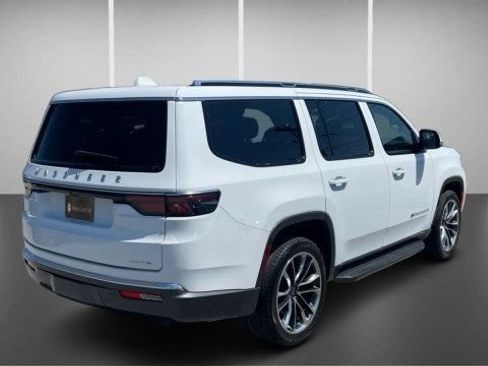 Used 2022 Jeep Wagoneer Series II w/ Premium Group I RWD image 8
