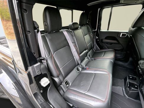 New 2026 Jeep Gladiator Rubicon AWD/4WD image 10