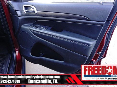 Certified 2021 Jeep Grand Cherokee Laredo image 38