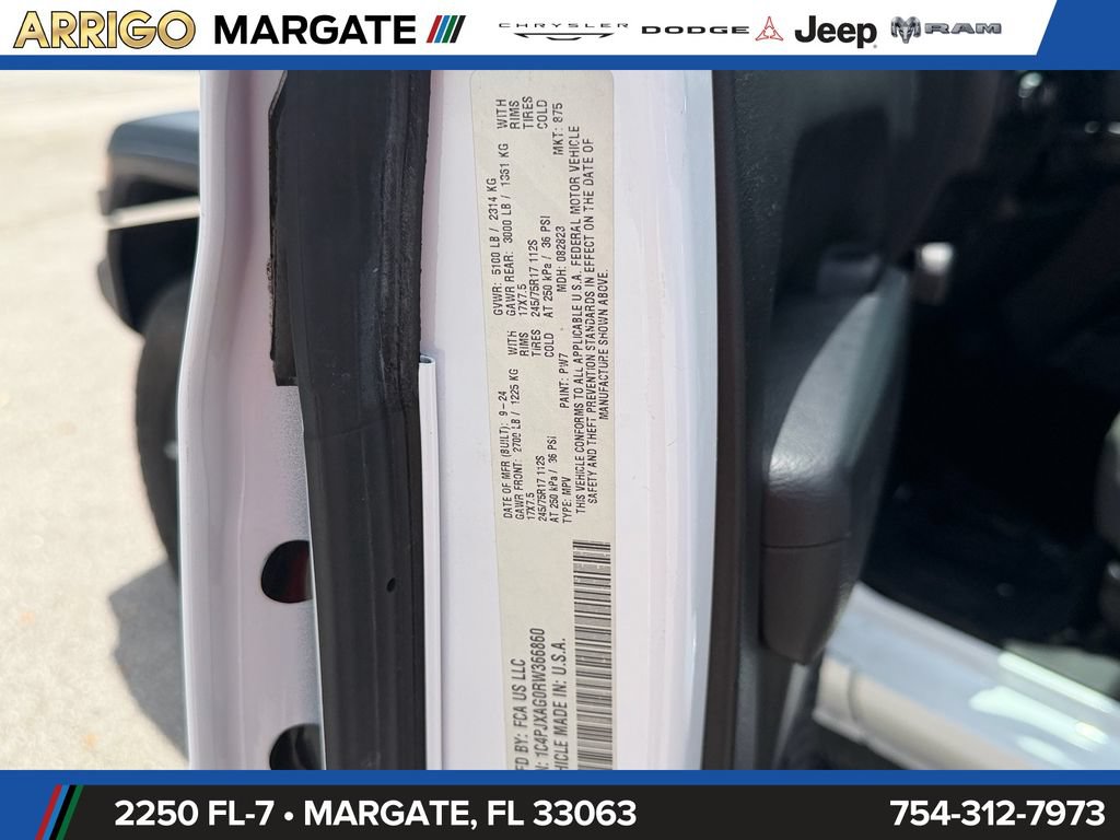 Certified 2024 Jeep Wrangler Sport AWD/4WD image 18