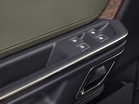 Used 2022 Rivian R1T Adventure image 34