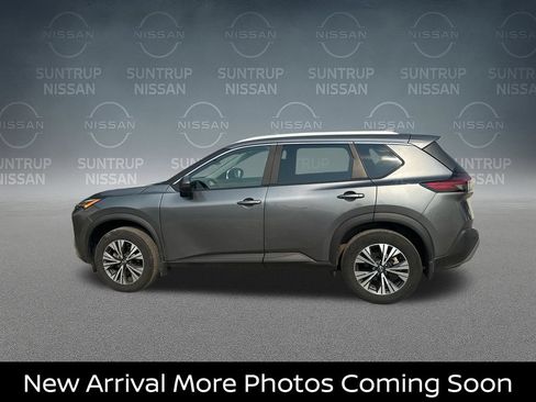 Certified 2023 Nissan Rogue SV w/ SV Premium B Package AWD/4WD image 3