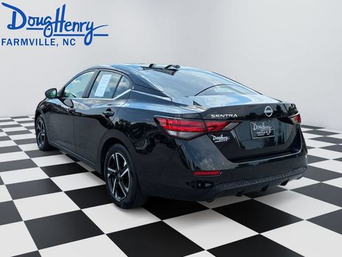 Used 2024 Nissan Sentra SV FWD image 3