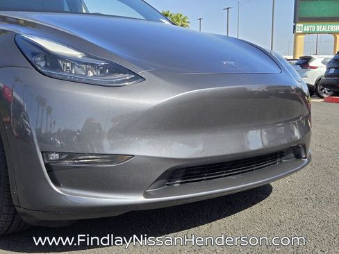 Used 2022 Tesla Model Y Performance AWD/4WD image 8