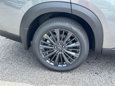 New 2026 Nissan Pathfinder SL AWD/4WD image 11